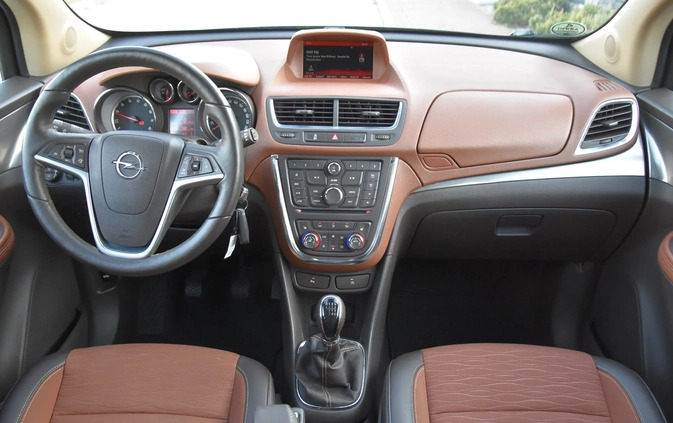 Opel Mokka cena 50900 przebieg: 110000, rok produkcji 2015 z Chmielnik małe 781